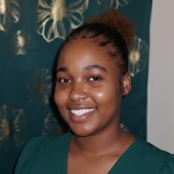 Babysitter in Bajos de Haina: Estefani