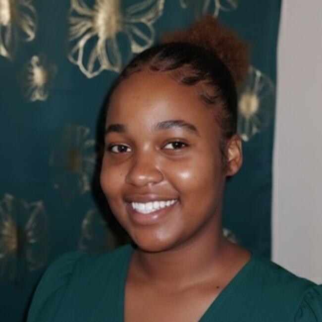 Niñera en Bajos de Haina: Estefani