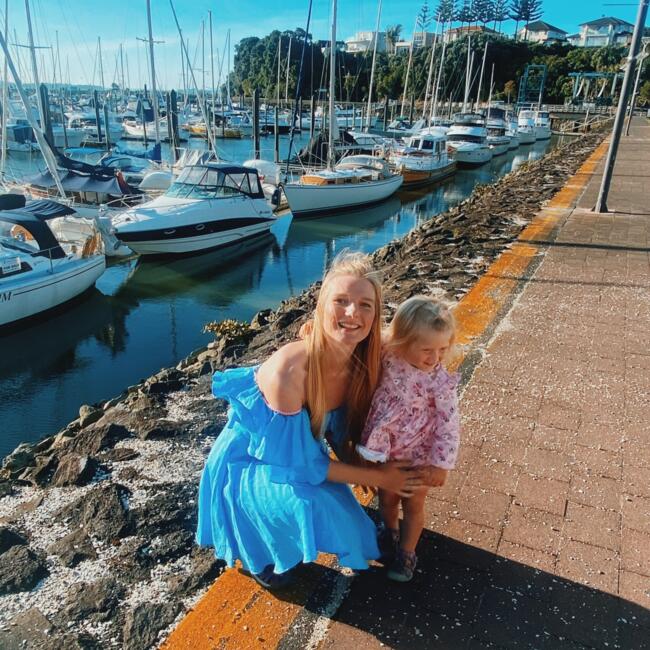 Babysitter Job in Berlin: Ruby