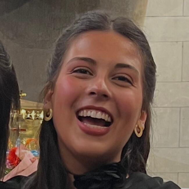 Babysitter in Donostia / San Sebastian: Patricia Iribarren