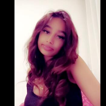 Babysitter in Spijkenisse: Jiya