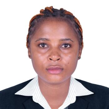 جليسة أطفال في دبي: Odette