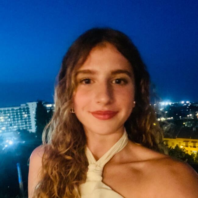 Canguro en Roquetas de Mar: Victoria