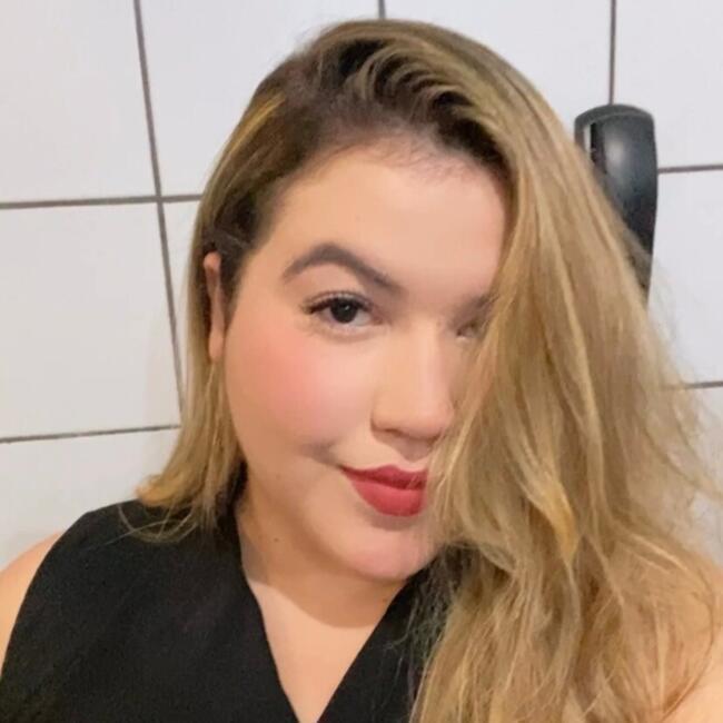 Babysitter in Fortaleza: Amanda