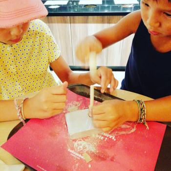 Babysitting job in Tarnos: babysitting job Yang
