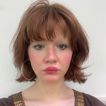 Babysitter Liverpool: Ruby