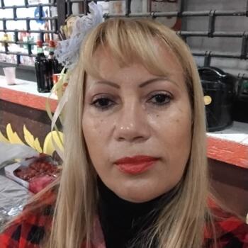 Babysitter in São Paulo: Maria