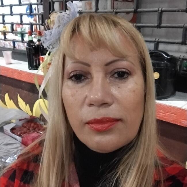 Babysitter in São Paulo: Maria