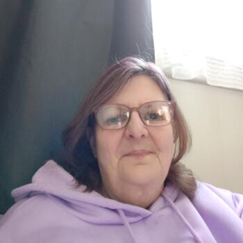 Babysitter Palmerston North: Lesley