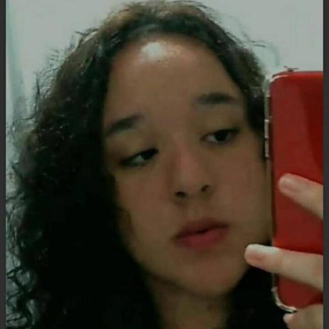 Babysitter in Recife: Adriele