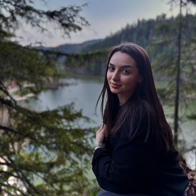 Bonă în Suceava: Otilia