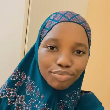 جليسة أطفال الدوحة: Assiatou