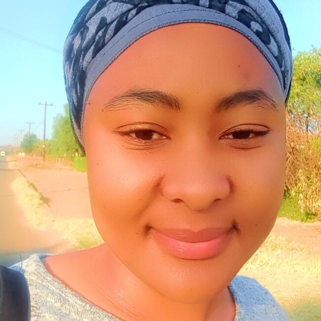 Babysitter in Tsitsing: Thandeka