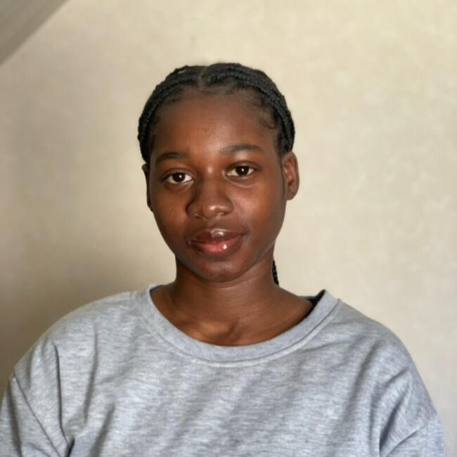 Babysitter in Bures-sur-Yvette: Roberta