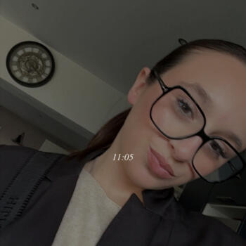 Babysitter in Bruay-sur-l'Escaut: Shanys