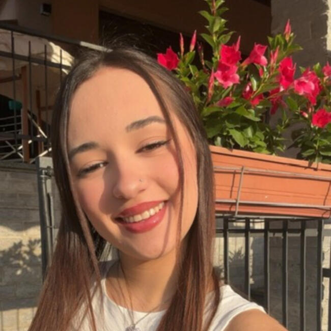 Babysitter in Ispra: Giulia