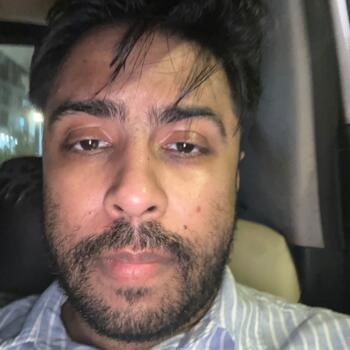 Nanny job in Mumbai: babysitting job Venkat