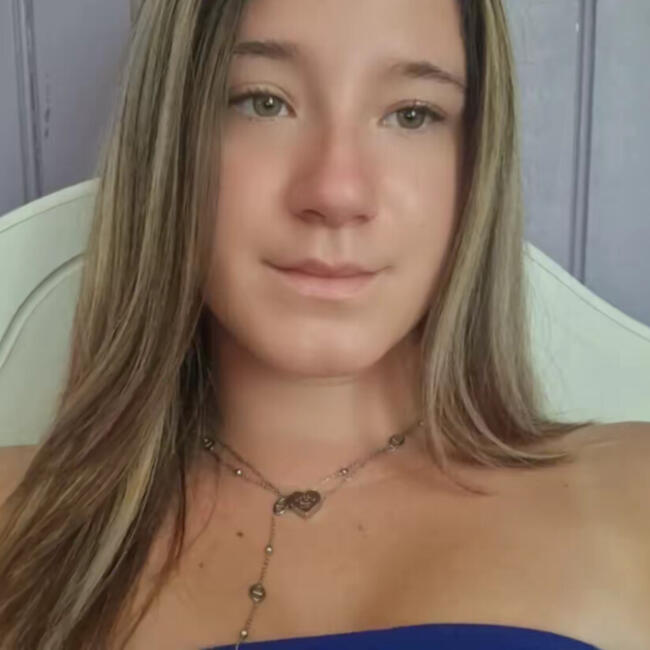 Babysitter in Bourges: Lea