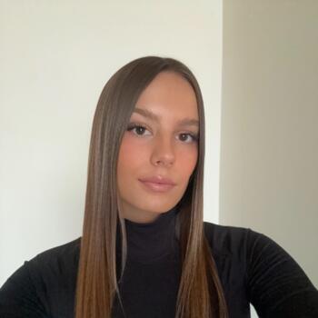 Babysitter in Nice: Lisa