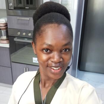 Babysitter in Mombasa: Alicia keys