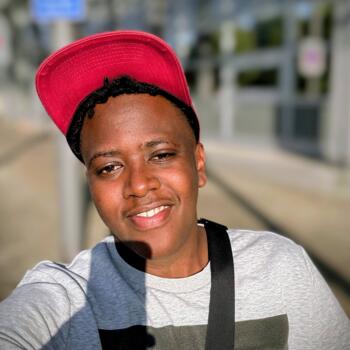 Babysitter Garbsen: Oleg Kelly