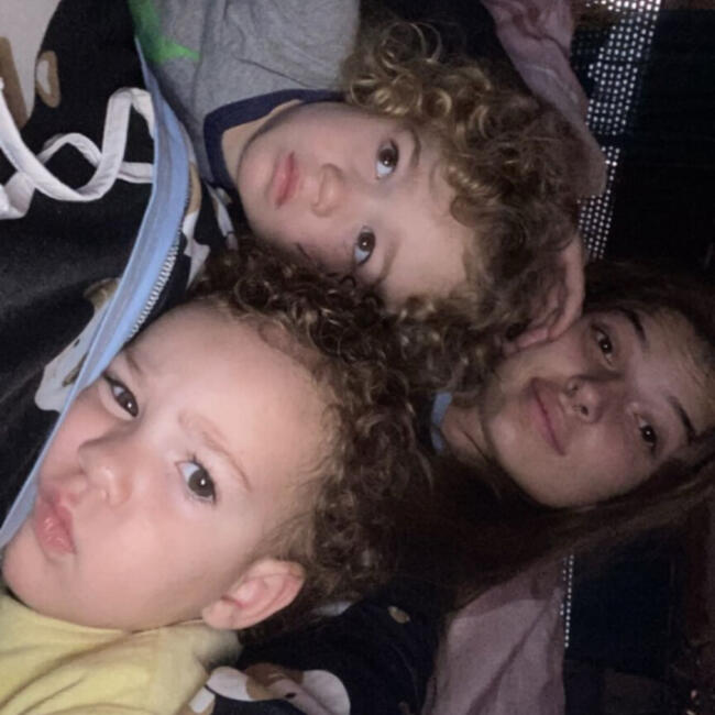 Babysitter in Berriac: Maïsha