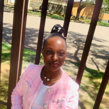 Babysitter in Gaborone: Terzmuz
