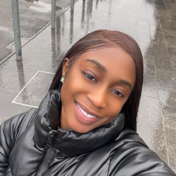 בייביסיטר ב- לוקסמבורג: Dorakis Ferielle