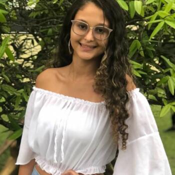 Babá em Nova Iguaçu: Alice