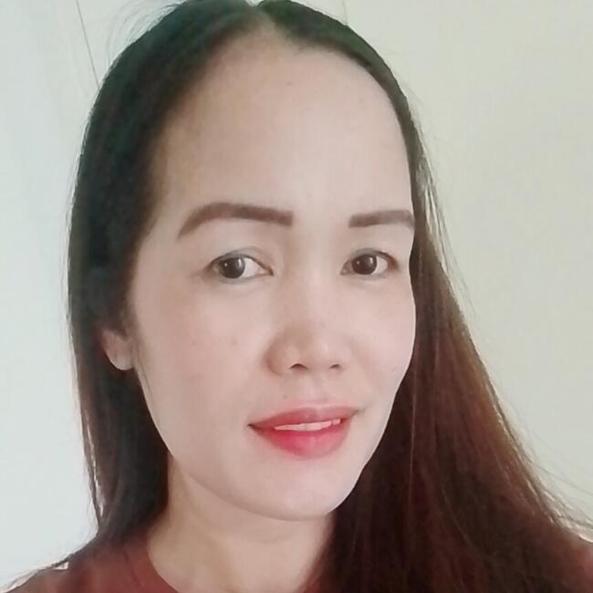 Babysitter in Dubai: Norelyn