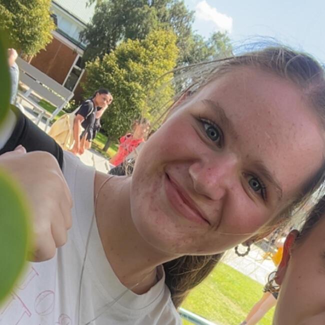 Babysitter in Barrhill: Madison