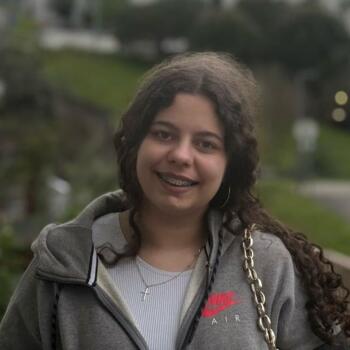Babysitter em Rio Tinto: Lara