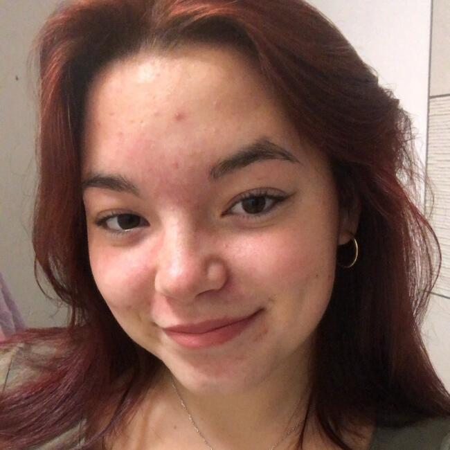 Babysitter in Aubenas: Léna