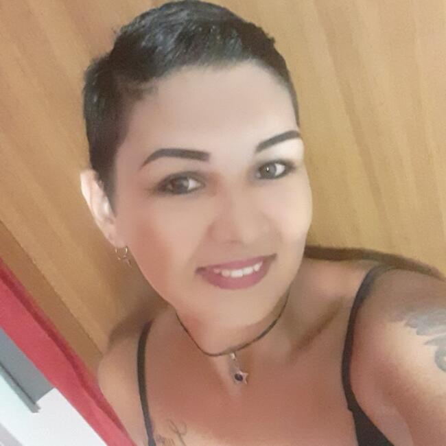 Babysitting job in São Vicente: Raiane