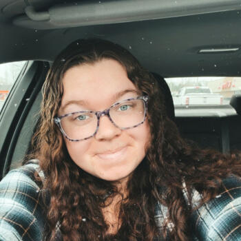 Nanny in Glenfield (New York): Emily
