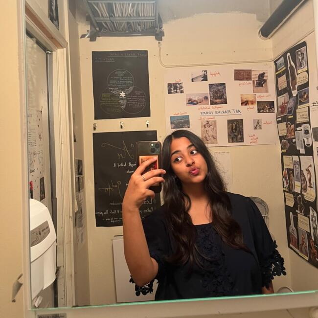 Babysitter in Huddinge: Shruthi
