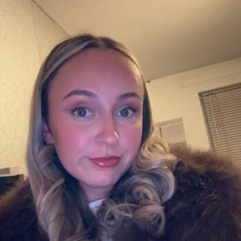 Babysitter in Bristol: Sophie