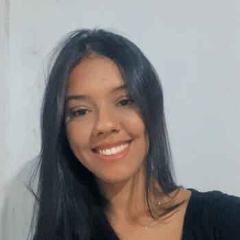 Babysitter in Maceió: Alice