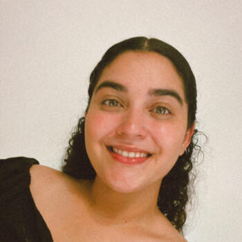 Babysitter in Corozal: Shayleen Otero