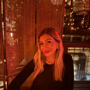 Babysitter in Lisbon: Maria
