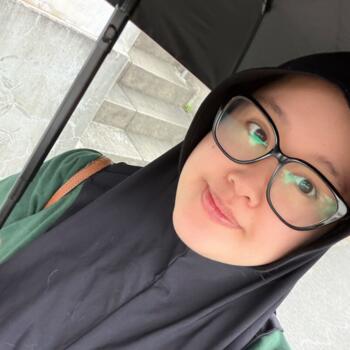 Babysitter in Takatsuki: Sahida Nafisa Lanifa Madira
