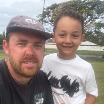 Job de garde d'enfants à Gold Coast: job de garde d'enfants Aaron