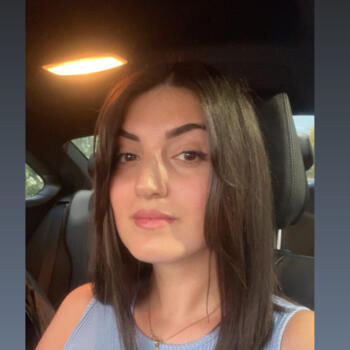 Babysitter in Pabillonis: Giulia