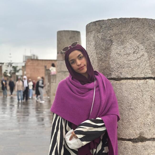 مربية أطفال في سلا: Hajar