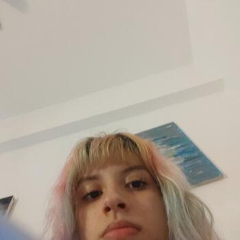 Babysitter in Santos: Tami