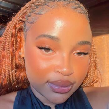 Babysitter in Secunda: Charmaine