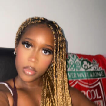 Babysitter in Mitcham: Jadore