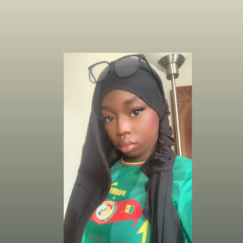 Babysitter in Paris: Bintou