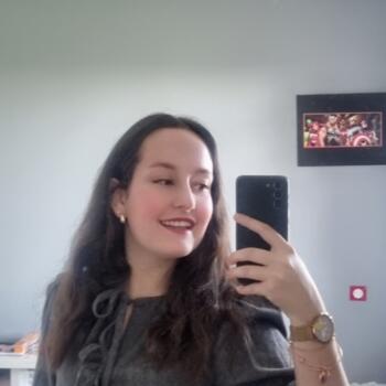 Babysitter in Niort: Emy