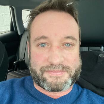 Babysitting job in Penha: babysitting job Marcos